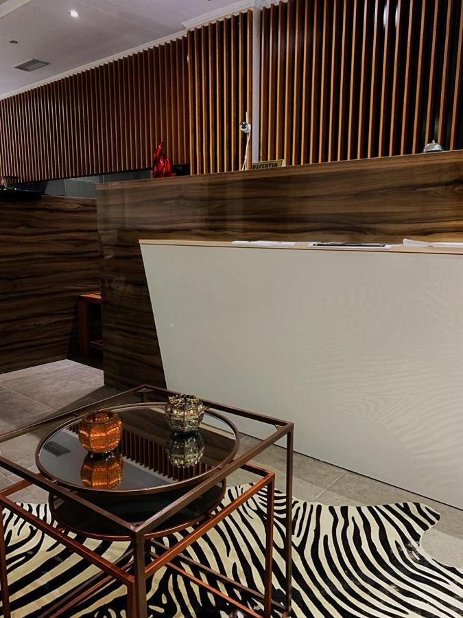 Hotel Relax Dhërmi Kültér fotó