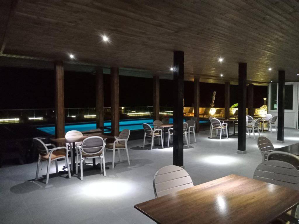 Hotel Relax Dhërmi Kültér fotó