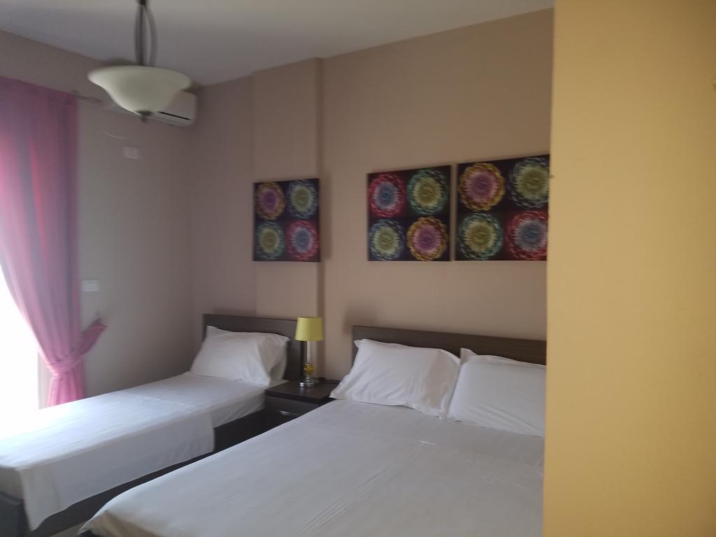 Hotel Relax Dhërmi Szoba fotó