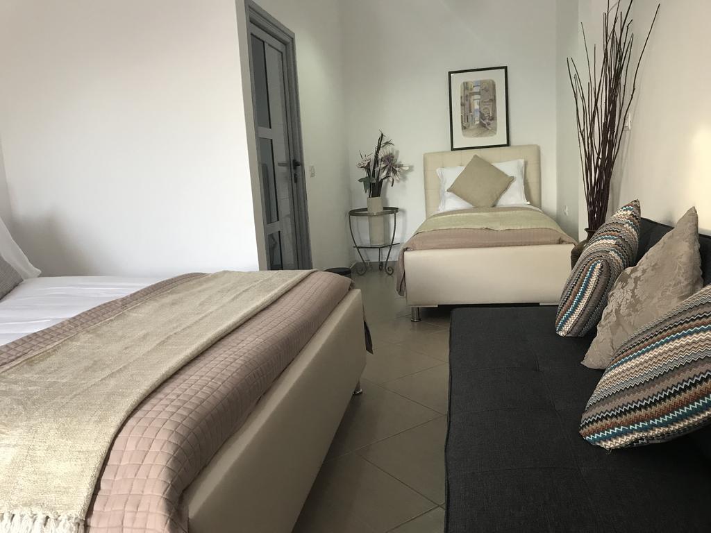 Hotel Relax Dhërmi Szoba fotó