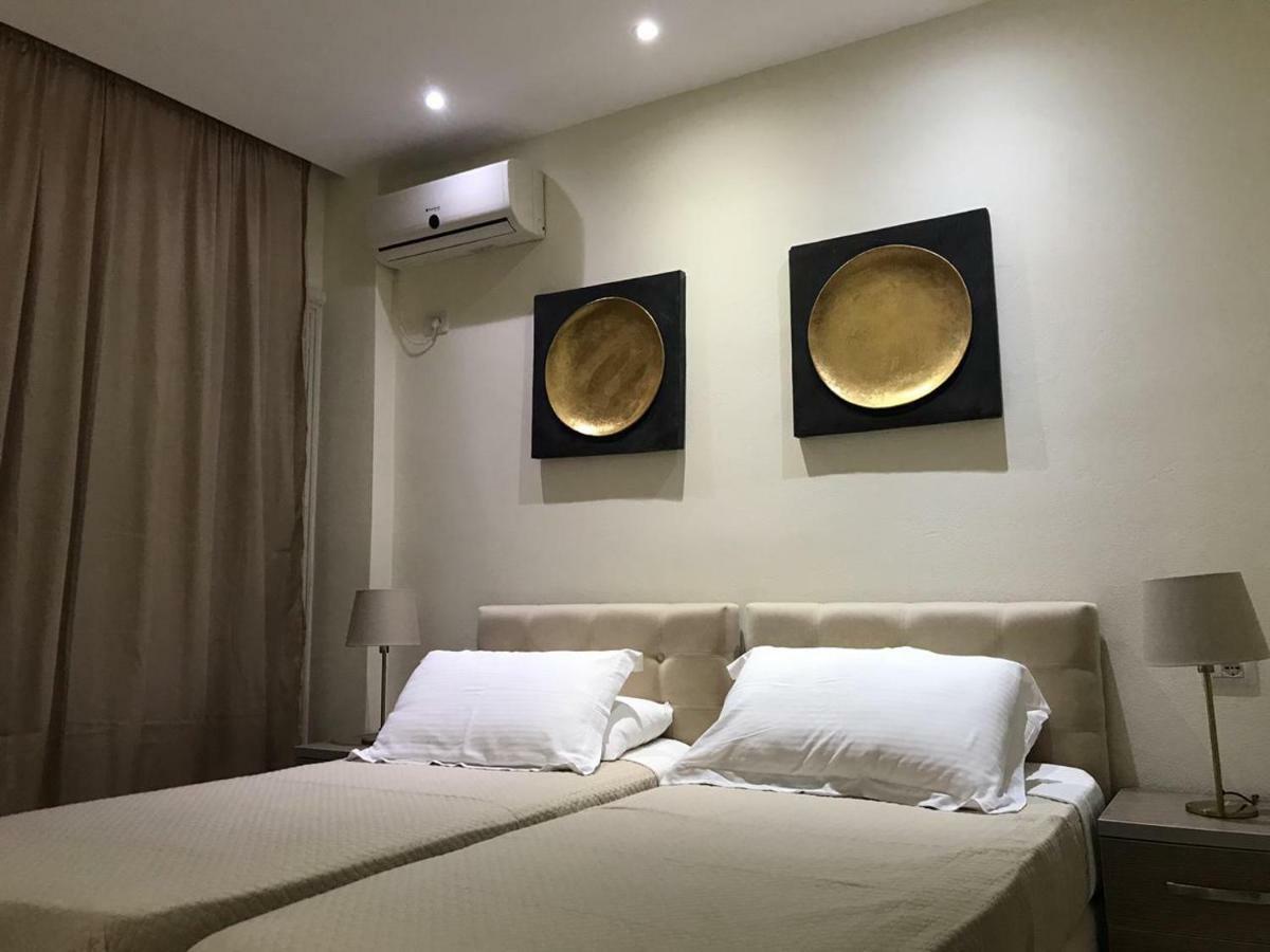 Hotel Relax Dhërmi Kültér fotó